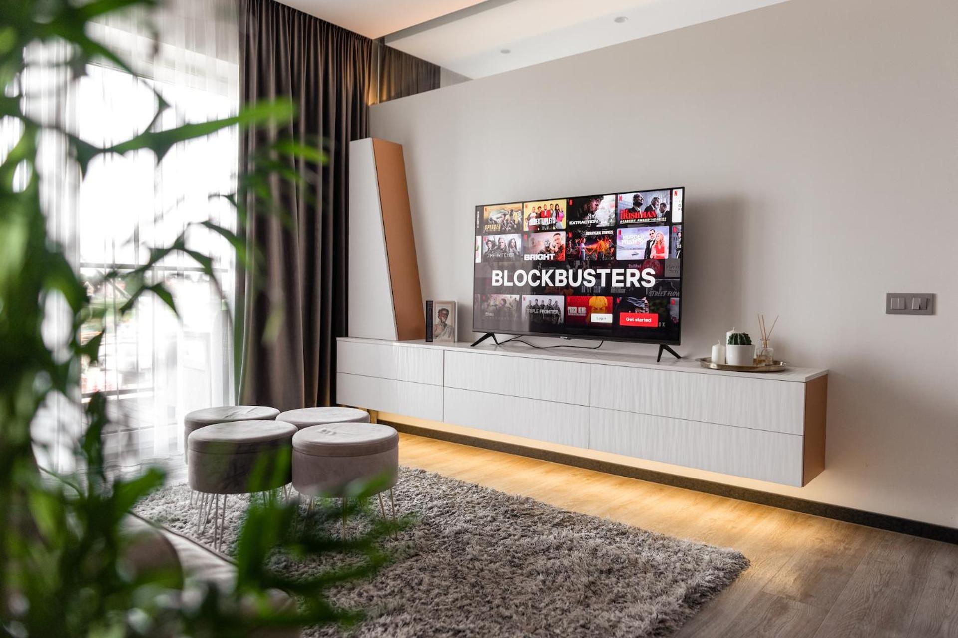 Bright Kaunas Apartment With Castle View Exteriör bild